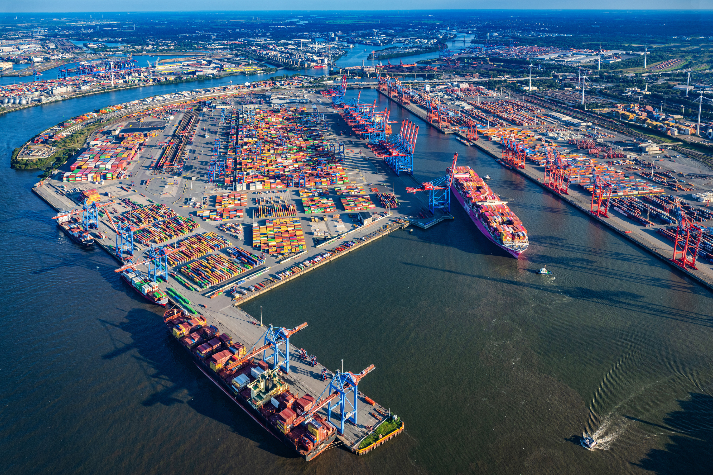 Hamburger Hafen mit Containerterminal